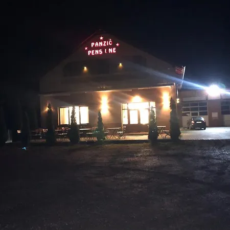 H&t Pension-restaurant Guest house *